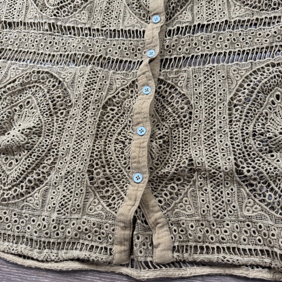 Free People All Things Sweet women's Crochet Button Down Shirt M Boho Oversized - Picture 4 of 13